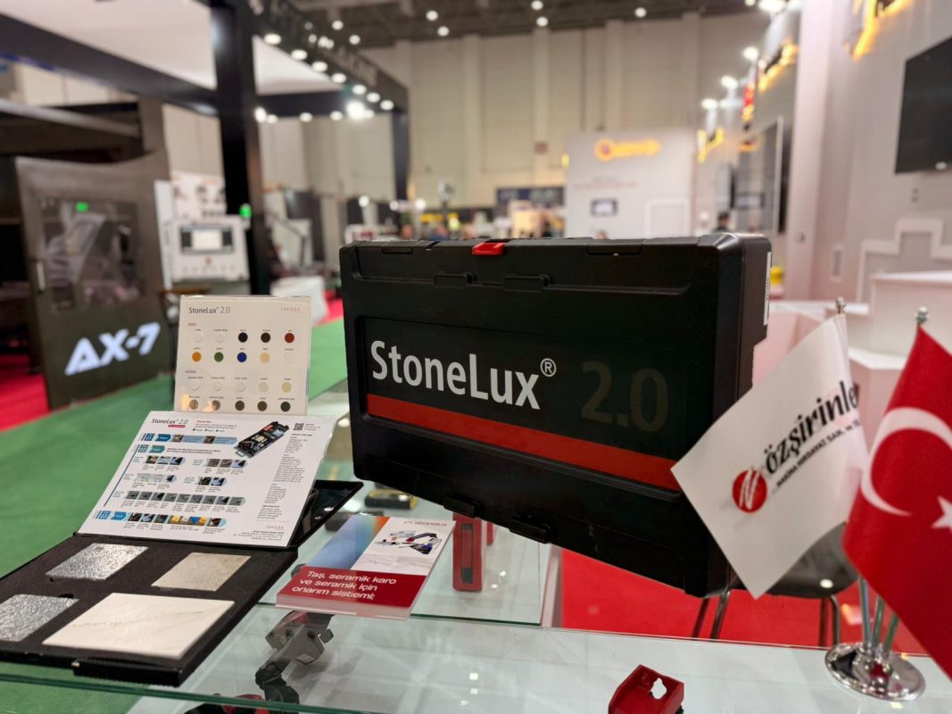 Stonelux piedalas izstādē
